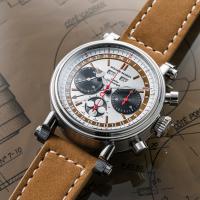 London Chronograph Triple Date - Beige Dial