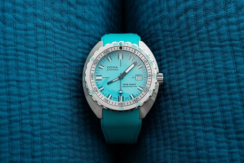 doxa-uhr-sub1500t-aquamarine-juwelierlauferminden
