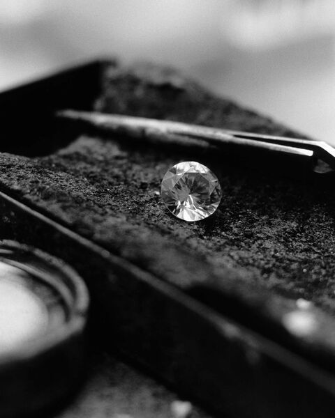 traudich-hochzeit-verlobung-ring-diamant-goldschmiede-handwerk-juwelierlauferminden