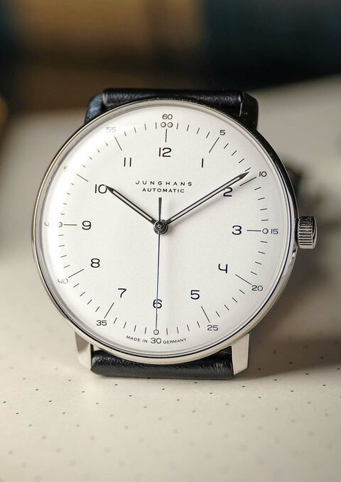 junghans-maxbill-automatic-27-3500-04-bauhaus-uhr-juwelierlauferminden