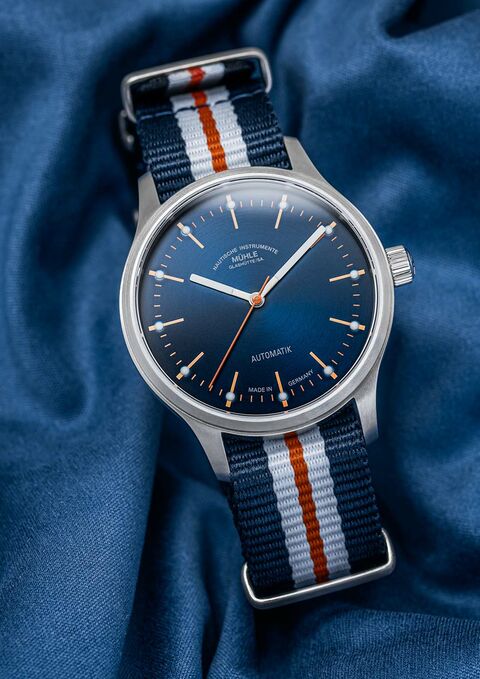 muehle-glashuette-kollektion-panova-uhren-juwelierlauferminden