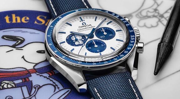 OMEGA-speedmaster-silver-snoopy-award-uhr-stahl-juwelierlauferminden-mobil